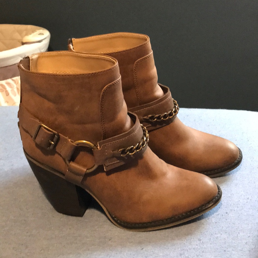 Candies ankle boots